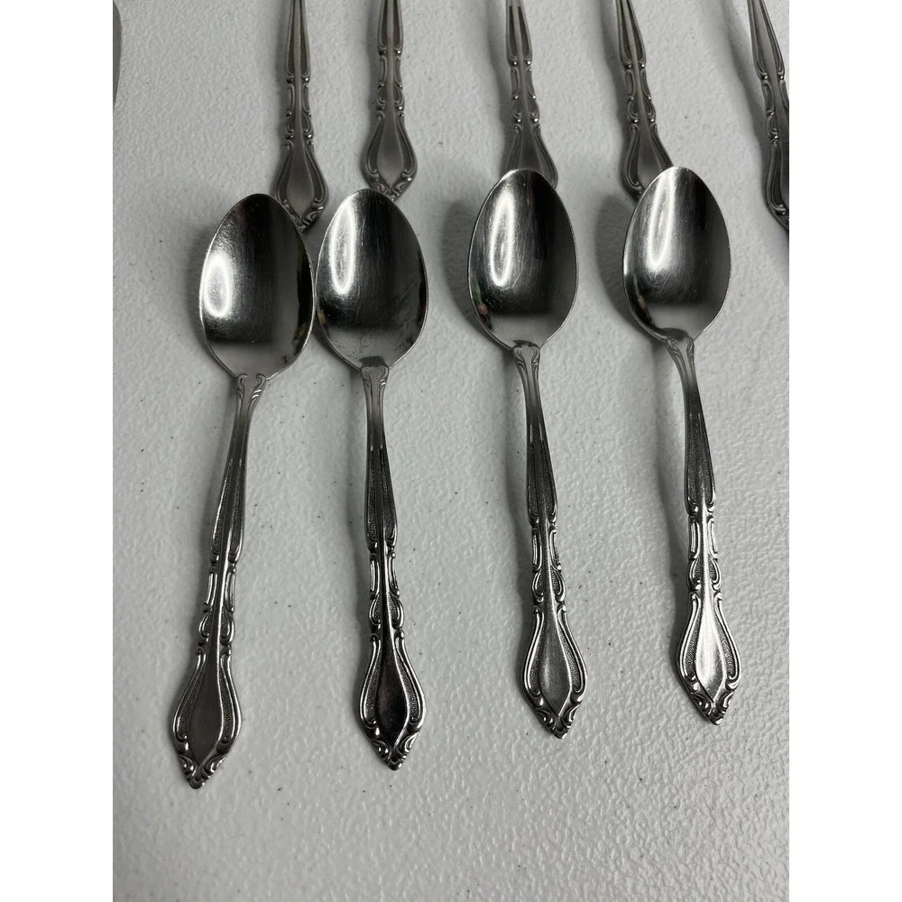 Stanley Roberts Rogers Co Stainless Flatware AUBERGE 28 Piece Set‎